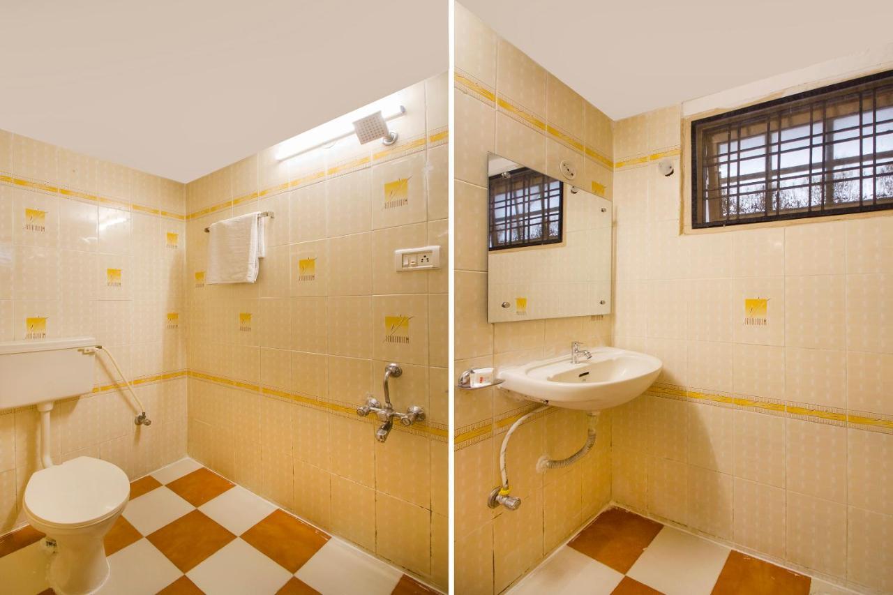 Vaccinated Staff - Oyo 11400 The Down Town Suites Hyderabad Exterior photo